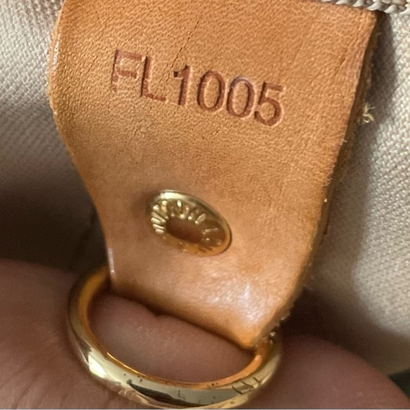 Louis Vuitton Damier Azur Vintage - Picture 6 of 6